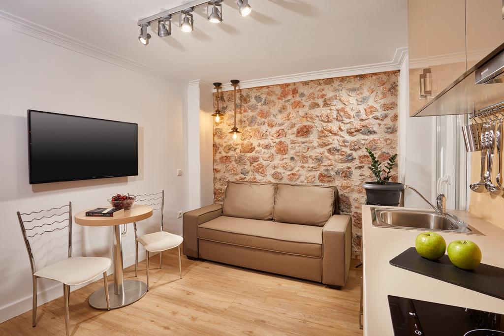 Warm Stone House Apartment Athens Exterior photo